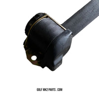 Seatbelt front left